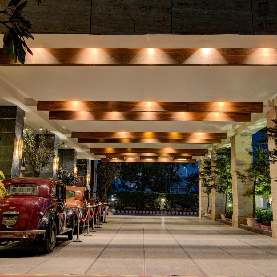 Hotel Godwin Haridwār Exterior foto